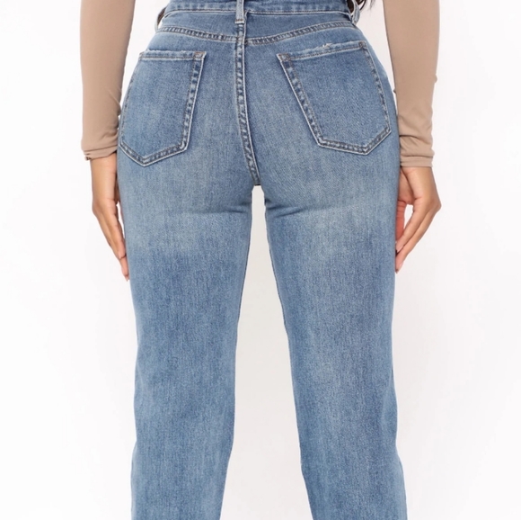 Fashion Nova size 1 medium wash all you can straight leg mom jeans - Picture 4 of 4